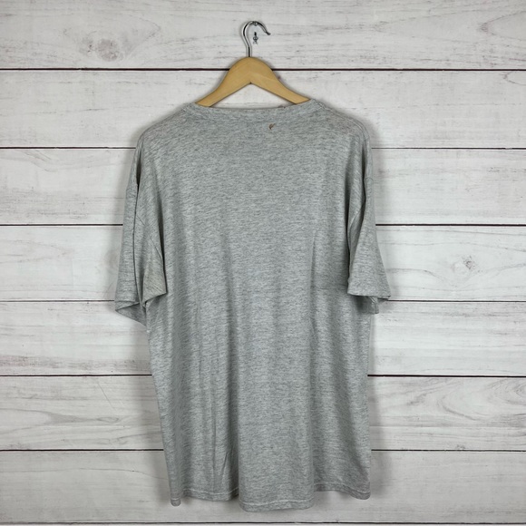 Vintage 1990s Monarchs London T-Shirt - Picture 4 of 9